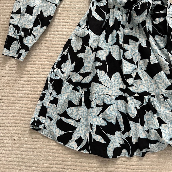 NWT Who What Wear Black and Light Blue Floral dress XS - Picture 5 of 9
